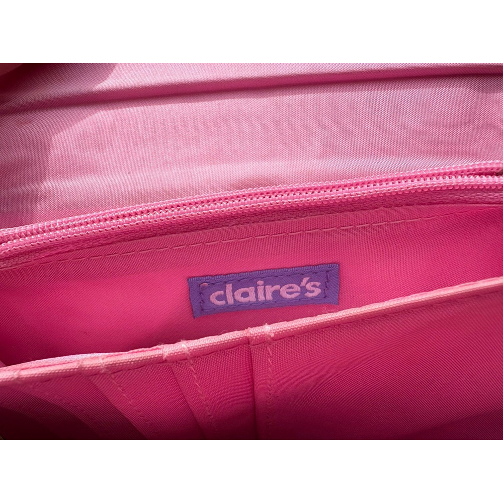 Claire's vinyl locket style silver heart charm bow bright pink wallet - Picture 5 of 12